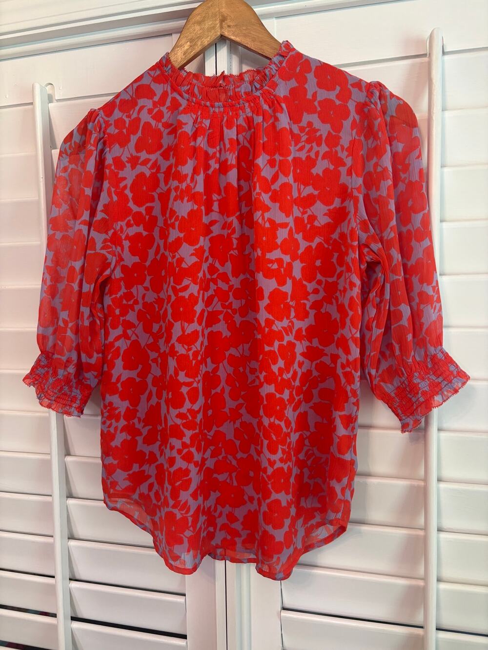 Ann‎ Taylor Lilac Floral Blouse Size XS